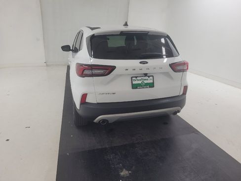 Used 2023 Ford Escape Active w/ Cold Weather Package FWD image 6