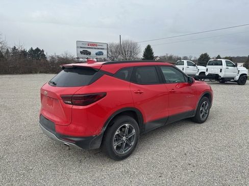 Certified 2024 Chevrolet Blazer LT w/ Convenience Package image 3
