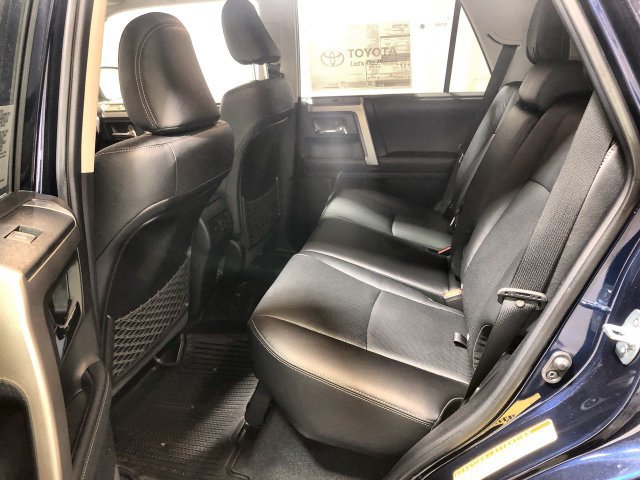 Used 2020 Toyota 4Runner Limited AWD/4WD image 26