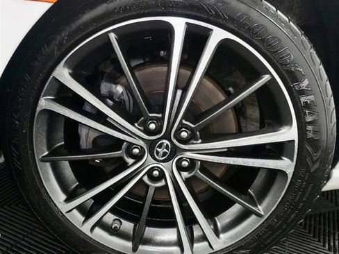 Used 2015 Scion FR-S image 3