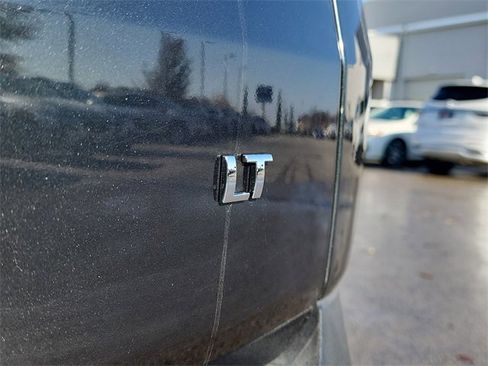 Used 2020 Chevrolet Traverse LT image 5