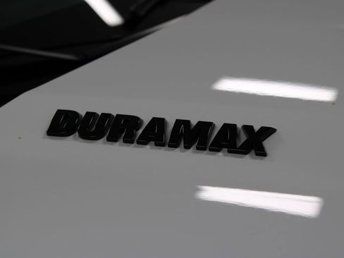 Used 2024 Chevrolet Silverado 1500 LTZ image 12