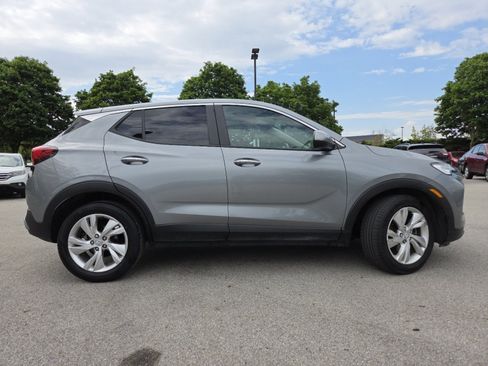 Used 2024 Buick Encore GX Preferred FWD image 21
