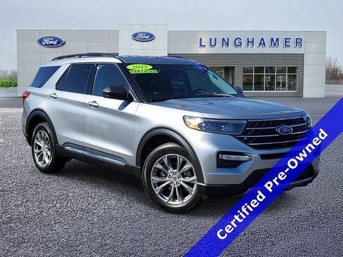 Certified 2022 Ford Explorer XLT w/ Equipment Group 202A image 1