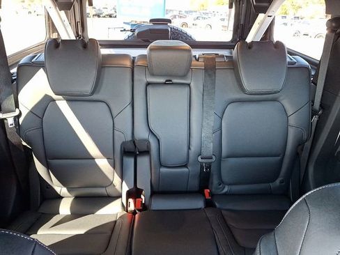 New 2025 Ford Bronco Big Bend w/ Black Diamond Package image 13