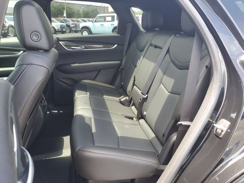 Certified 2022 Cadillac XT5 Sportv w/ Technology Package AWD/4WD image 26