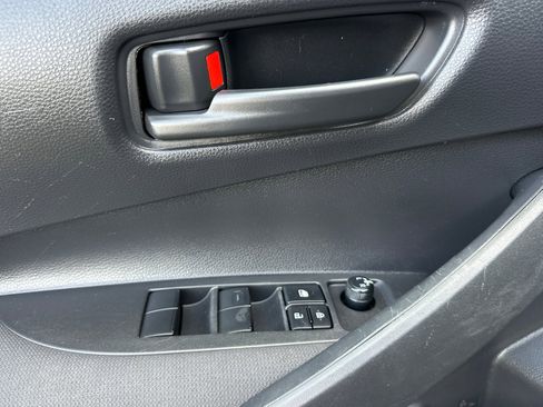 Used 2023 Toyota Corolla LE image 11