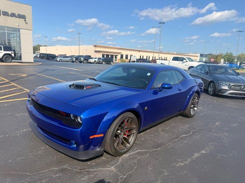 Used 2022 Dodge Challenger R/T Scat Pack RWD image 4