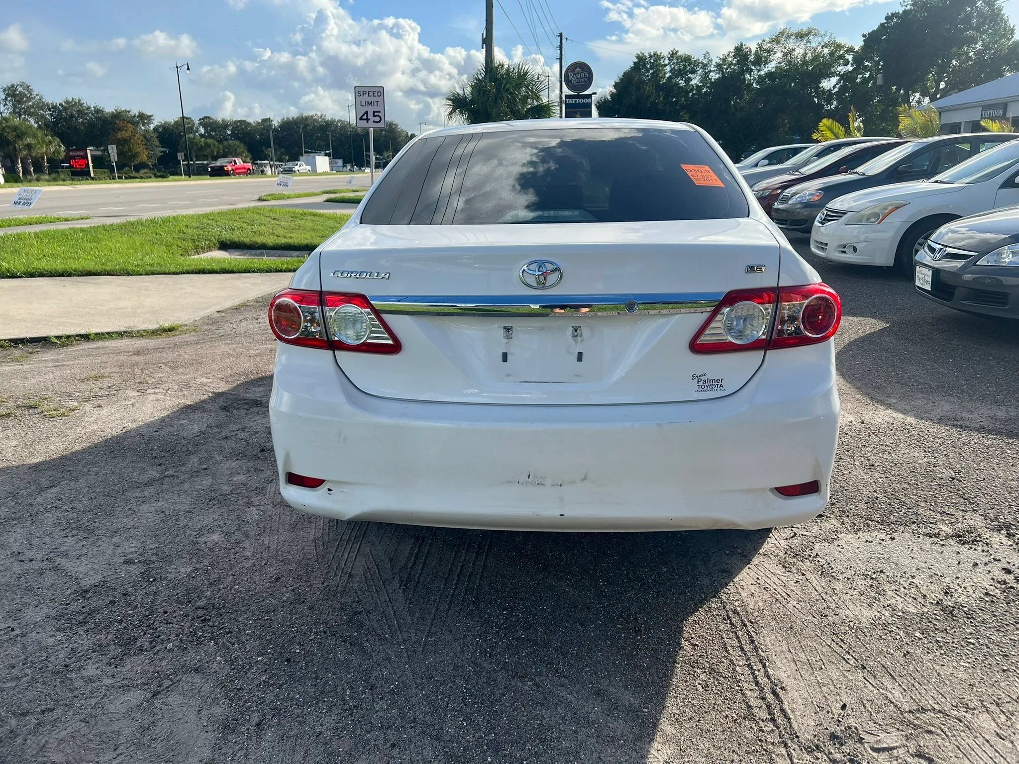 Used 2011 Toyota Corolla LE FWD image 4