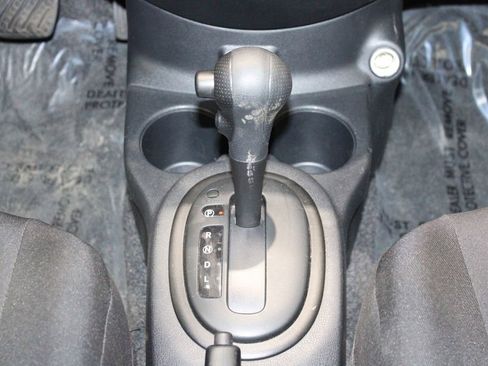 Used 2019 Nissan Versa S Plus image 33