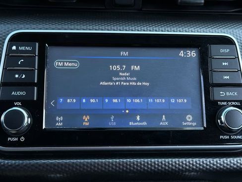 Used 2018 Nissan Kicks S image 24