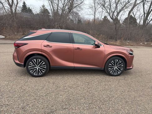 Used 2023 Lexus RX 350 w/ Accessory Package (Z1) image 8