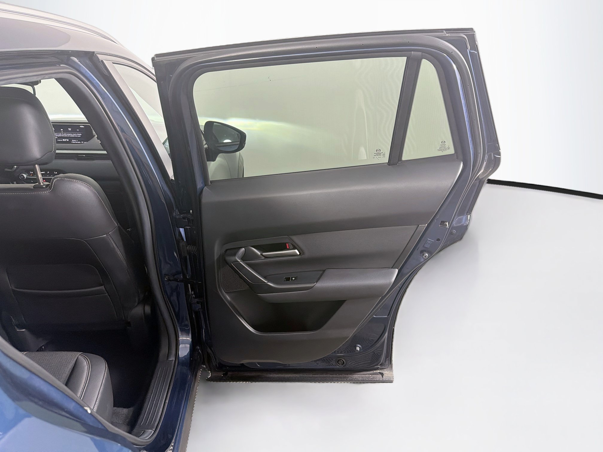 Used 2025 MAZDA CX-50 AWD 2.5 S w/ Premium Package image 33