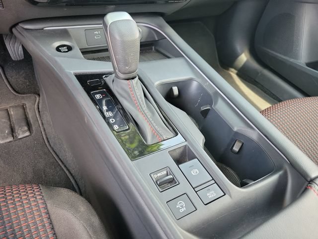 Used 2026 Nissan Sentra SR w/ Floor Mat Package FWD image 18