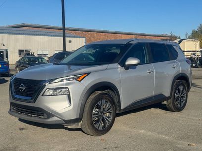 Used 2023 Nissan Rogue SV