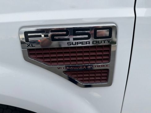 Used 2008 Ford F250 XL AWD/4WD image 5