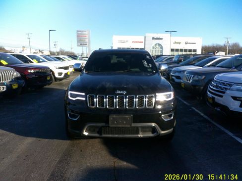Certified 2022 Jeep Grand Cherokee Limited w/ Tech Group image 1