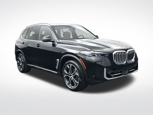 New 2026 BMW X5 xDrive40i image 2