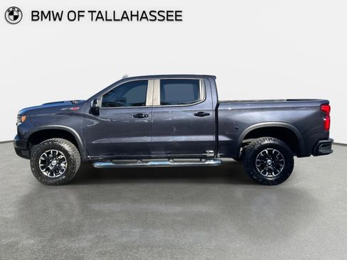 Used 2023 Chevrolet Silverado 1500 ZR2 w/ Technology Package image 9