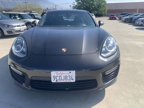 Used 2015 Porsche Panamera GTS w/ Premium Package Plus image 3