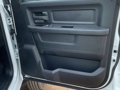 Used 2024 RAM 5500 Tradesman w/ Chrome Appearance Group image 11