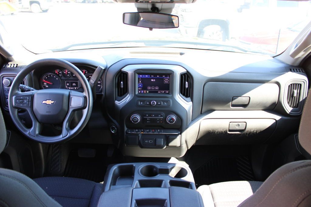 Used 2022 Chevrolet Silverado 1500 Custom w/ LPO, Dark Essentials Package AWD/4WD image 35
