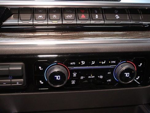 Used 2023 Chevrolet Silverado 1500 LT Trail Boss image 25