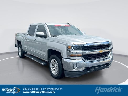 Used 2018 Chevrolet Silverado 1500 LT w/ All Star Edition AWD/4WD image 1