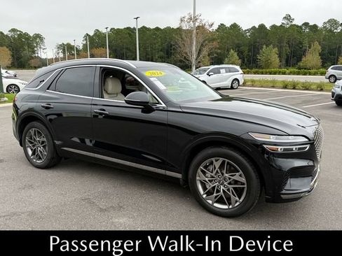 Used 2024 Genesis GV70 2.5T w/ Select Package image 18