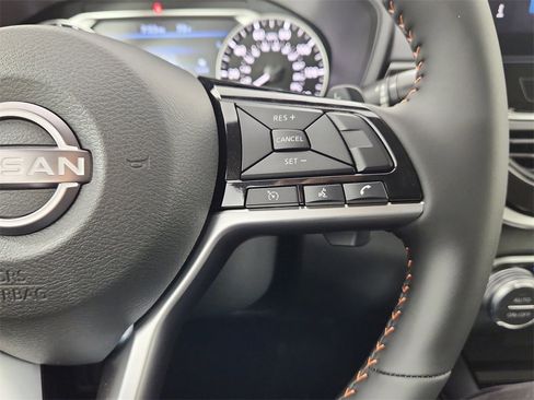 New 2025 Nissan Altima 2.5 SR w/ SR Premium Package image 17