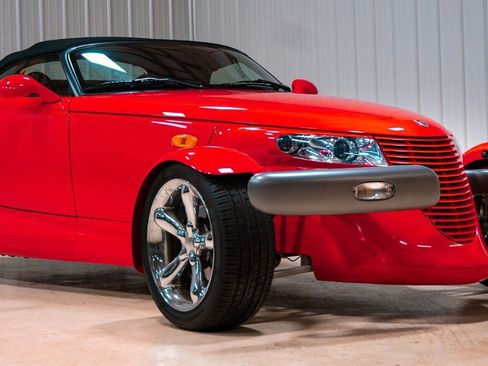 Used 1999 Plymouth Prowler image 4