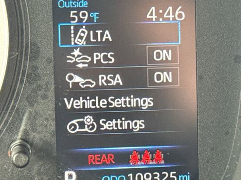 Used 2020 Toyota Corolla LE FWD image 17