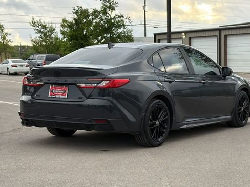 Certified 2025 Toyota Camry SE w/ Convenience Package image 6