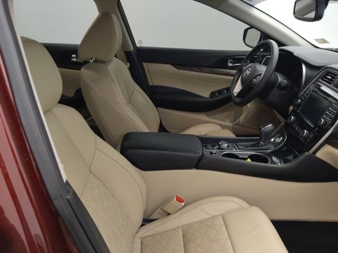 Used 2016 Nissan Maxima Platinum image 21