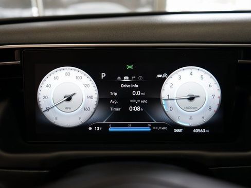 Used 2022 Hyundai Tucson Limited image 37