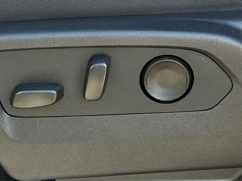 Used 2024 Chevrolet Silverado 1500 RST image 23