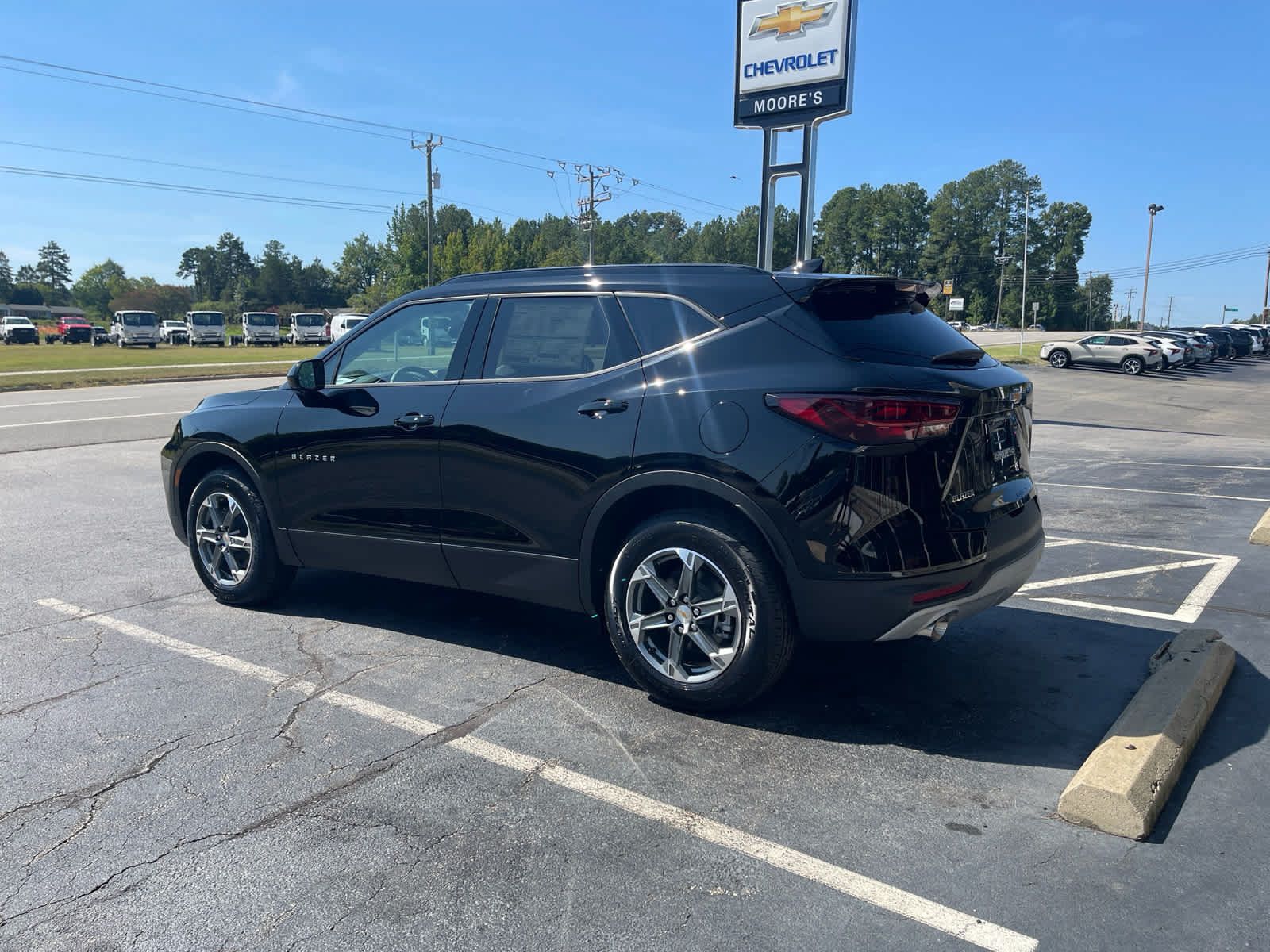 New 2026 Chevrolet Blazer LT w/ Convenience Package FWD image 5