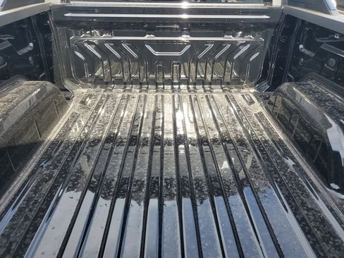 New 2026 Chevrolet Silverado EV LT w/ Plus Package image 11