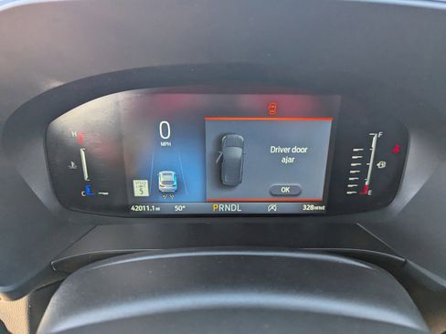 Used 2023 Ford Escape ST-Line w/ Tech Pack #1 image 33