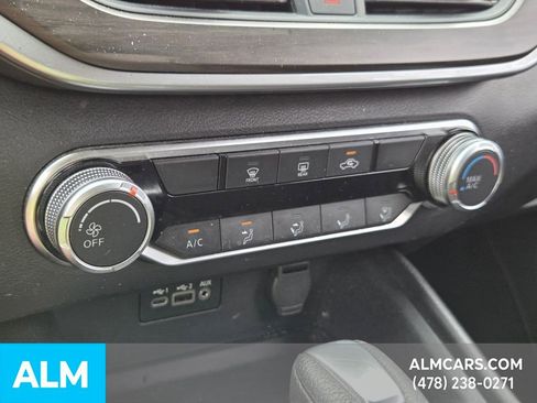 Used 2025 Nissan Altima 2.5 SV image 27