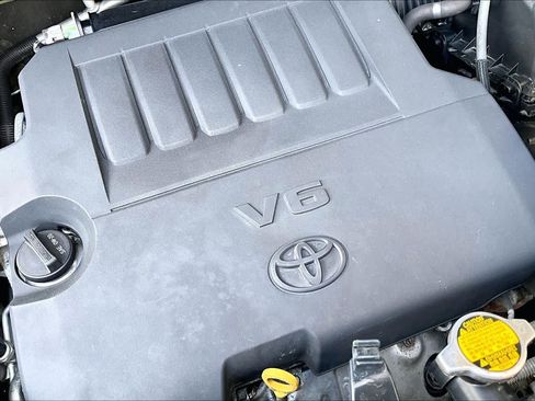 Used 2015 Toyota Highlander XLE AWD/4WD image 31