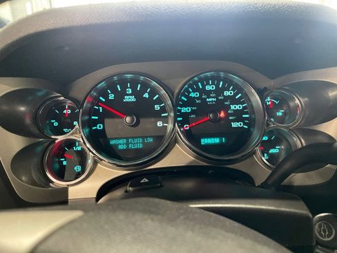 Used 2013 Chevrolet Silverado 2500 LT w/ Interior Plus Package image 10