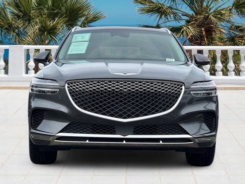 Used 2022 Genesis GV70 2.5T w/ Advanced Package image 9