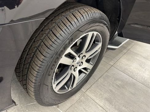 Used 2023 Ford Expedition Max Limited image 40