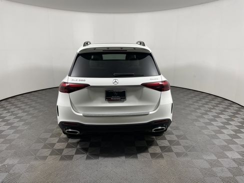 Used 2024 Mercedes-Benz GLE 350 4MATIC image 4