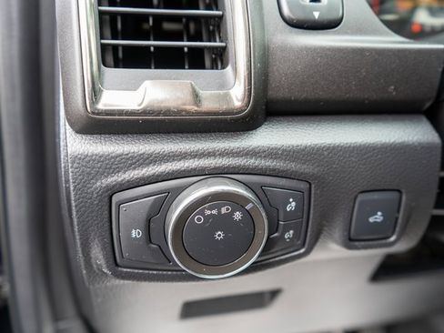 Used 2022 Ford Ranger XLT w/ Equipment Group 301A Mid image 17