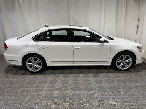 Used 2013 Volkswagen Passat TDI SEL Premium image 9