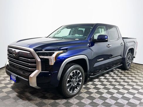 Used 2024 Toyota Tundra Limited w/ Power Package image 4