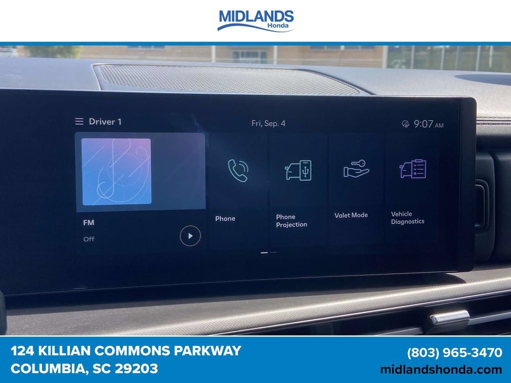 Used 2025 Hyundai Santa Fe SEL AWD/4WD image 26