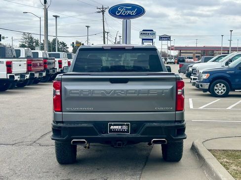 Used 2021 Chevrolet Silverado 1500 Custom Trail Boss image 5